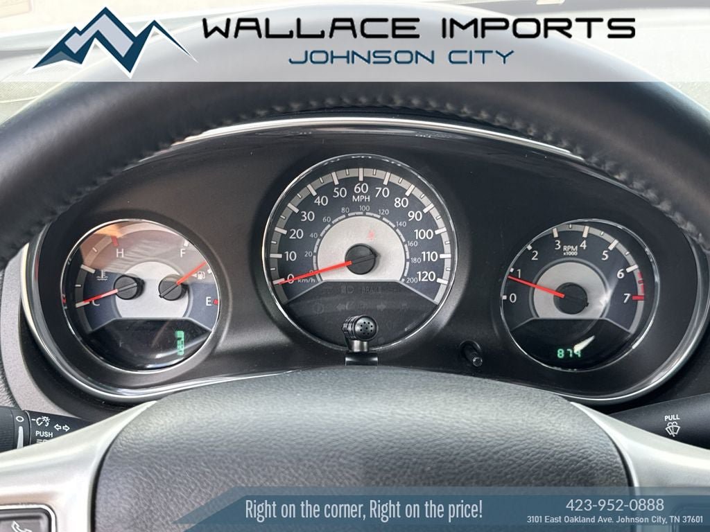 Used 2014 Chrysler 200 Limited FWD image 28