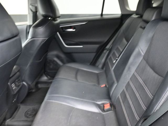 Used 2019 Toyota RAV4 Limited w/ Advanced Technology Package image 19