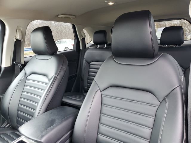 Used 2023 Ford Edge SEL w/ Convenience Package image 15