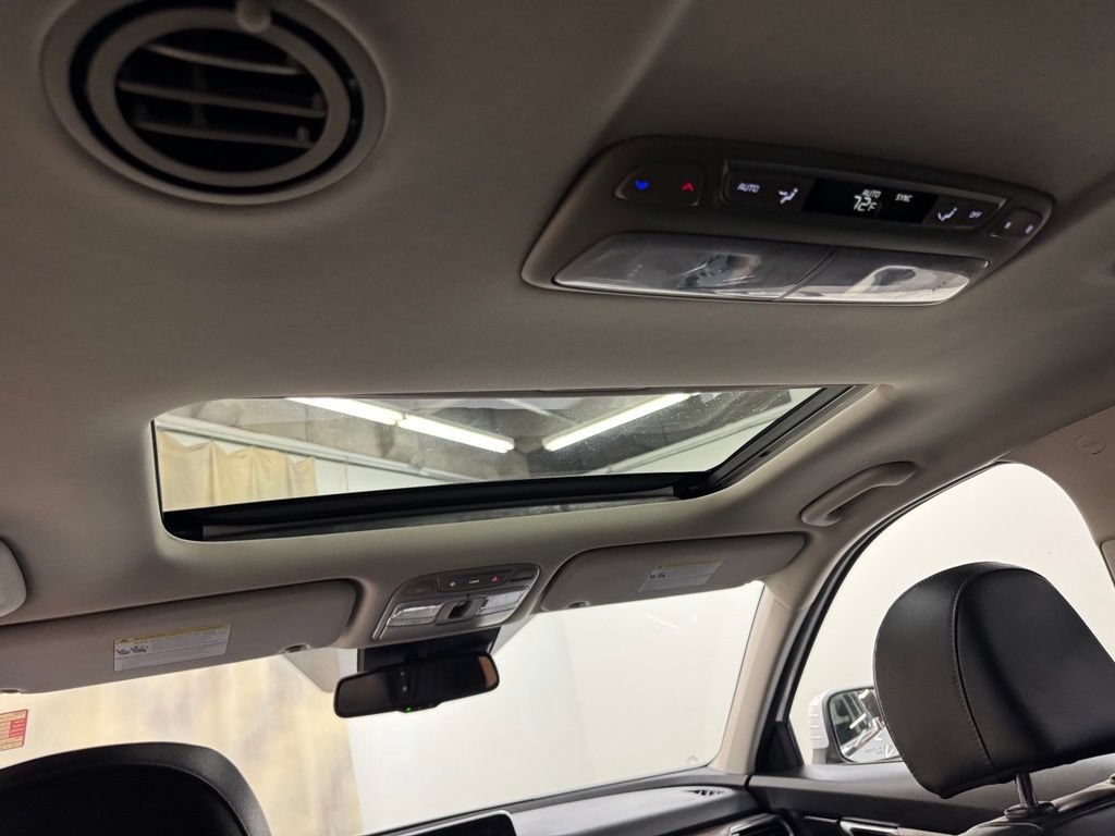 Used 2022 Kia Telluride EX FWD image 35