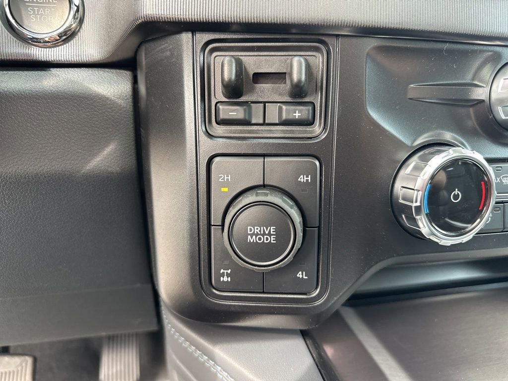 New 2026 Ford F250 Platinum image 35