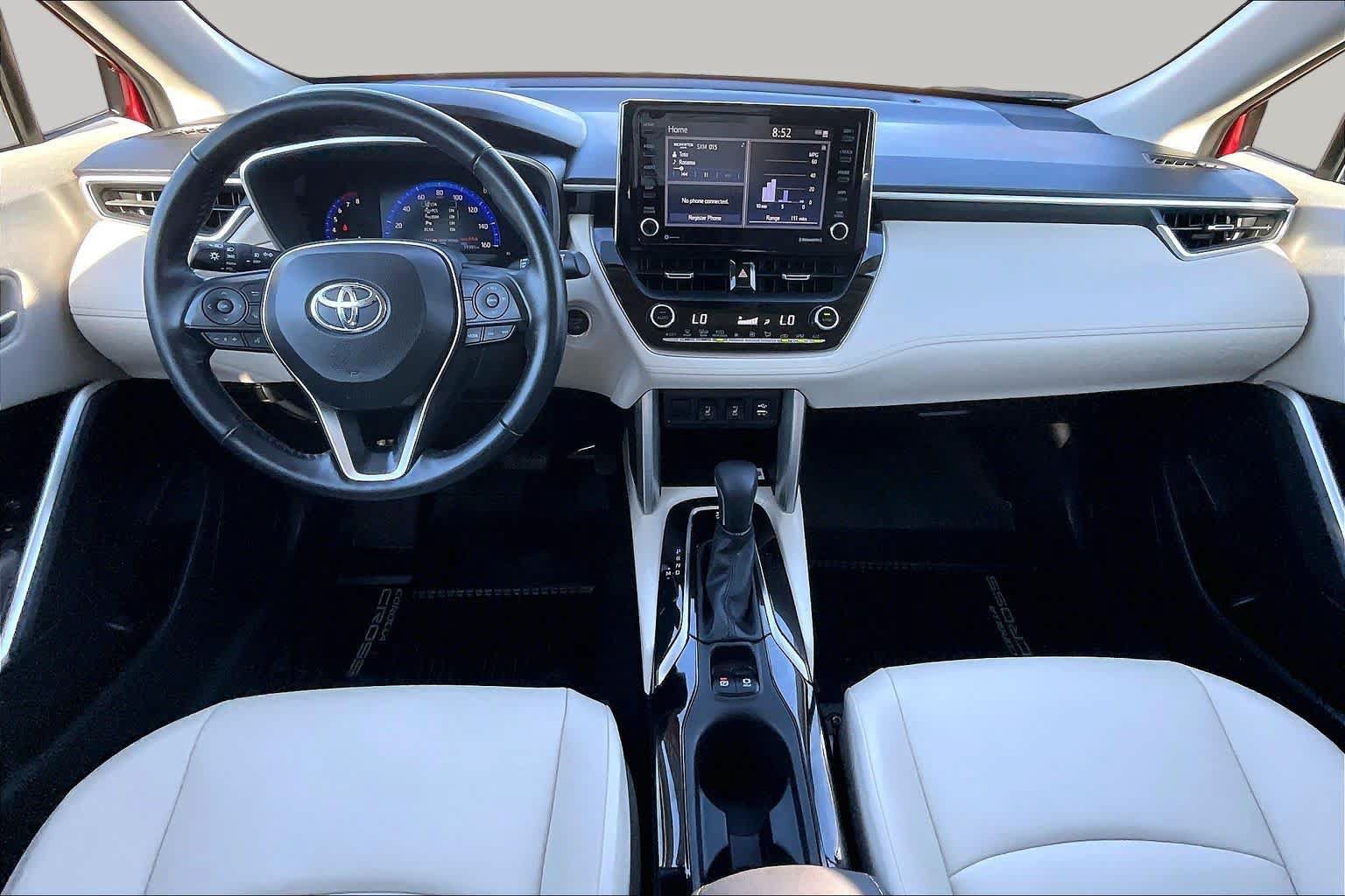 Certified 2022 Toyota Corolla Cross XLE w/ Convenience Package FWD image 15