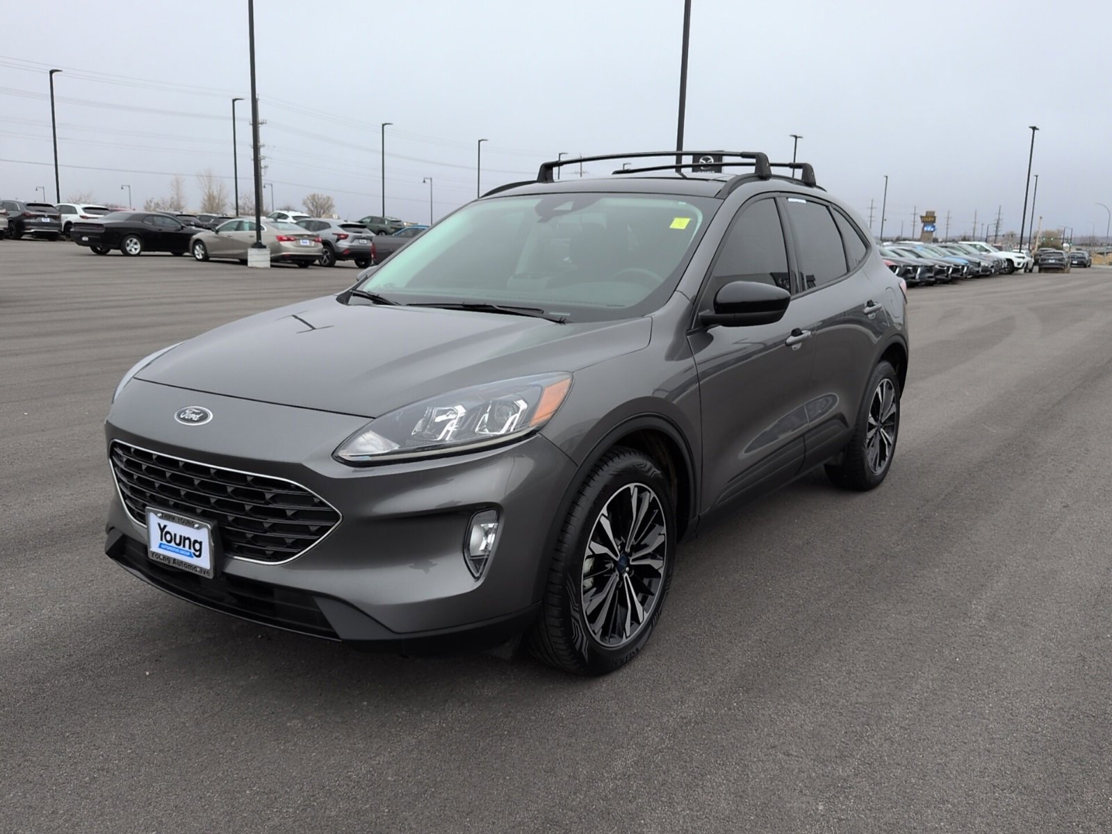 Used 2022 Ford Escape SEL w/ SEL Stealth AWD Package image 3