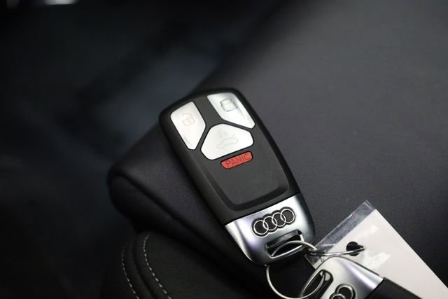 Used 2024 Audi Q5 2.0T Premium w/ Convenience Package image 36