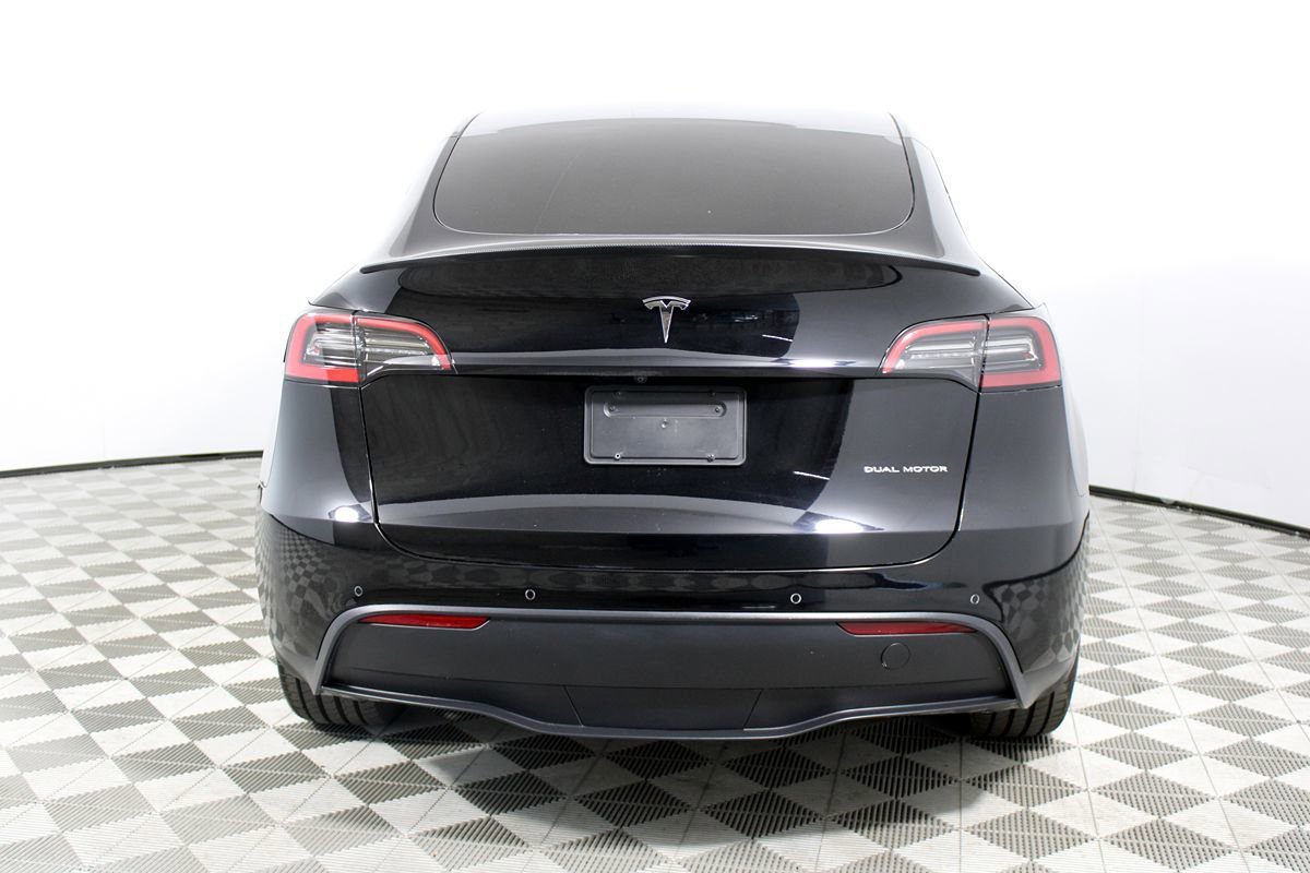 Used 2021 Tesla Model Y Long Range AWD/4WD image 36