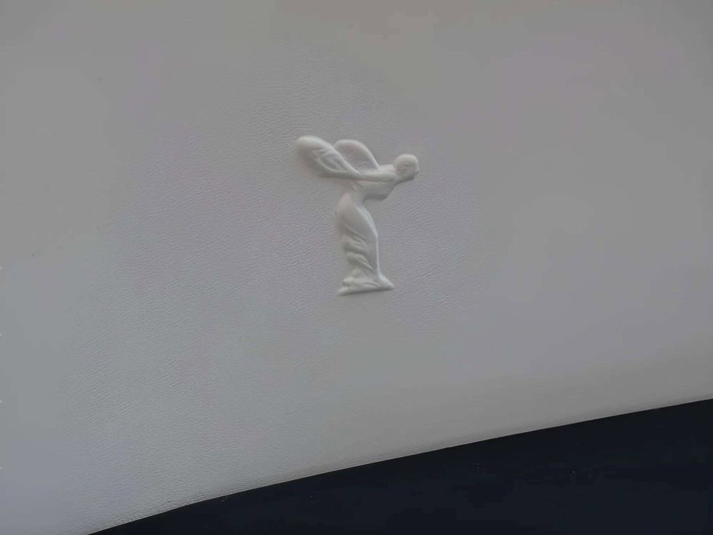 Certified 2025 Rolls-Royce Cullinan image 25