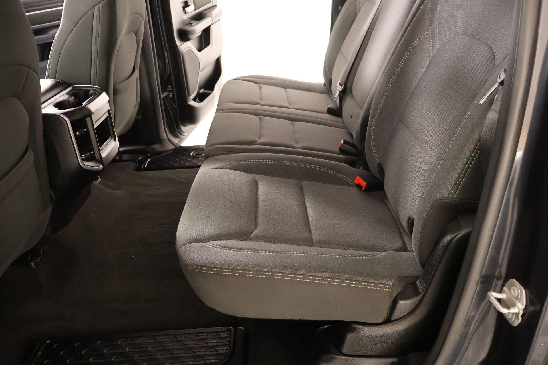 Used 2020 RAM 1500 Big Horn AWD/4WD image 11