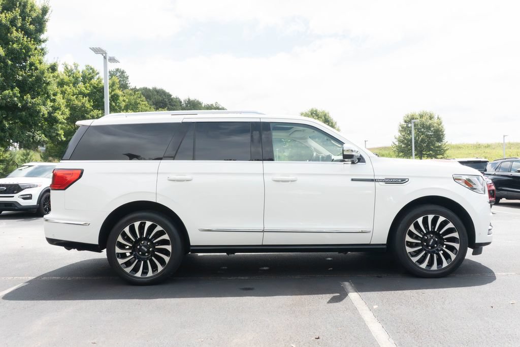 Used 2020 Lincoln Navigator Black Label AWD/4WD image 12