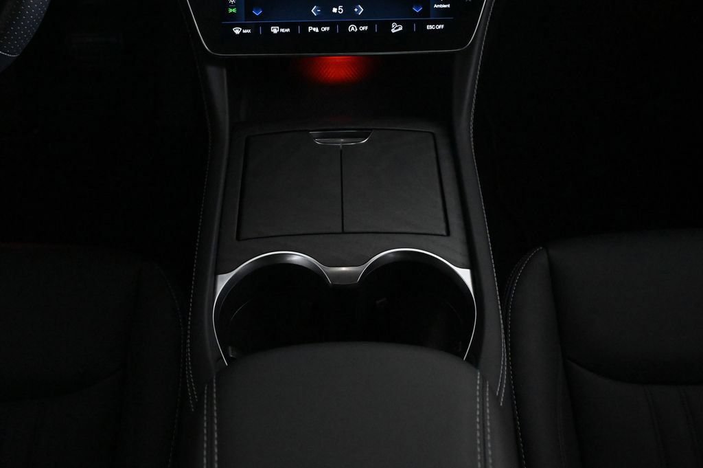 Used 2025 Maserati Grecale GT AWD/4WD image 14