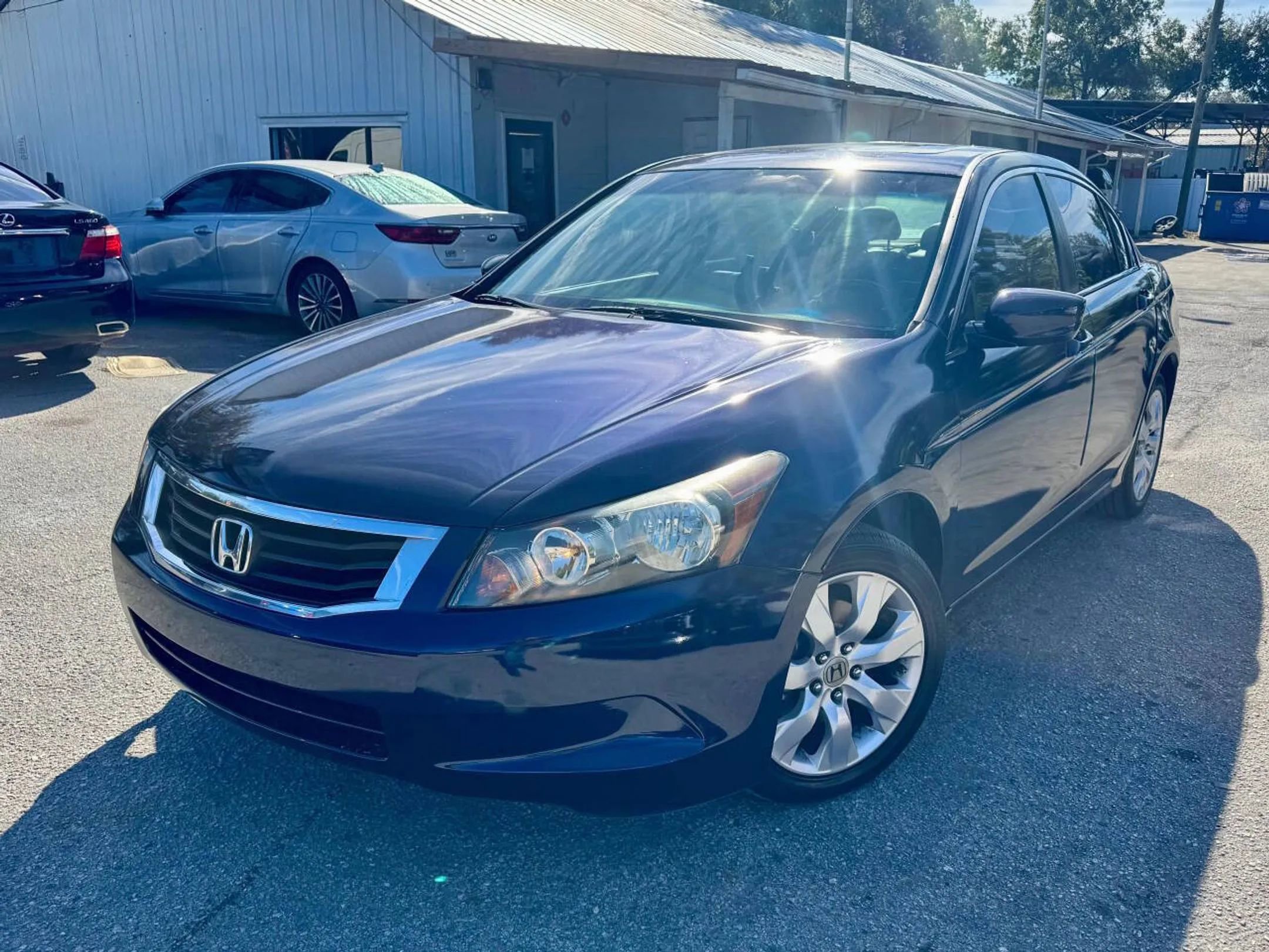 Used 2009 Honda Accord EX-L image 9