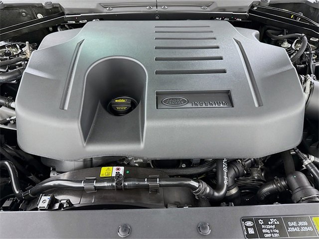 New 2026 Land Rover Defender 110 X-Dynamic SE image 32