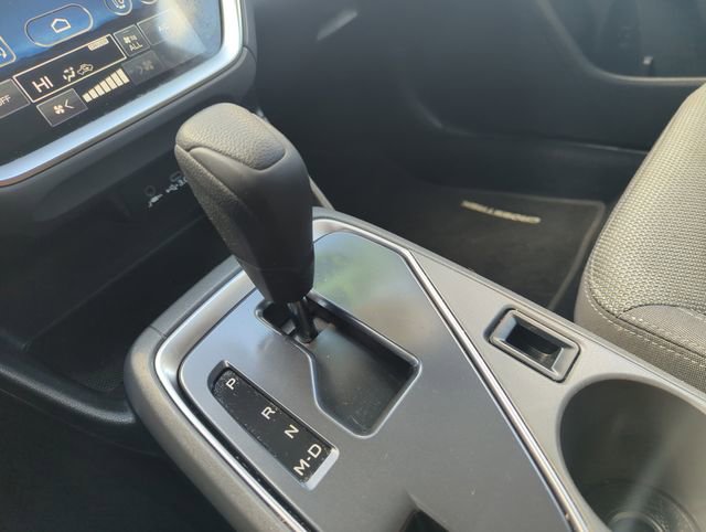 Used 2024 Subaru Crosstrek 2.0i Premium image 27