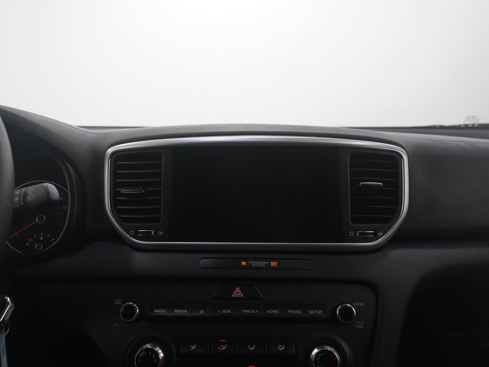 Used 2022 Kia Sportage LX image 16