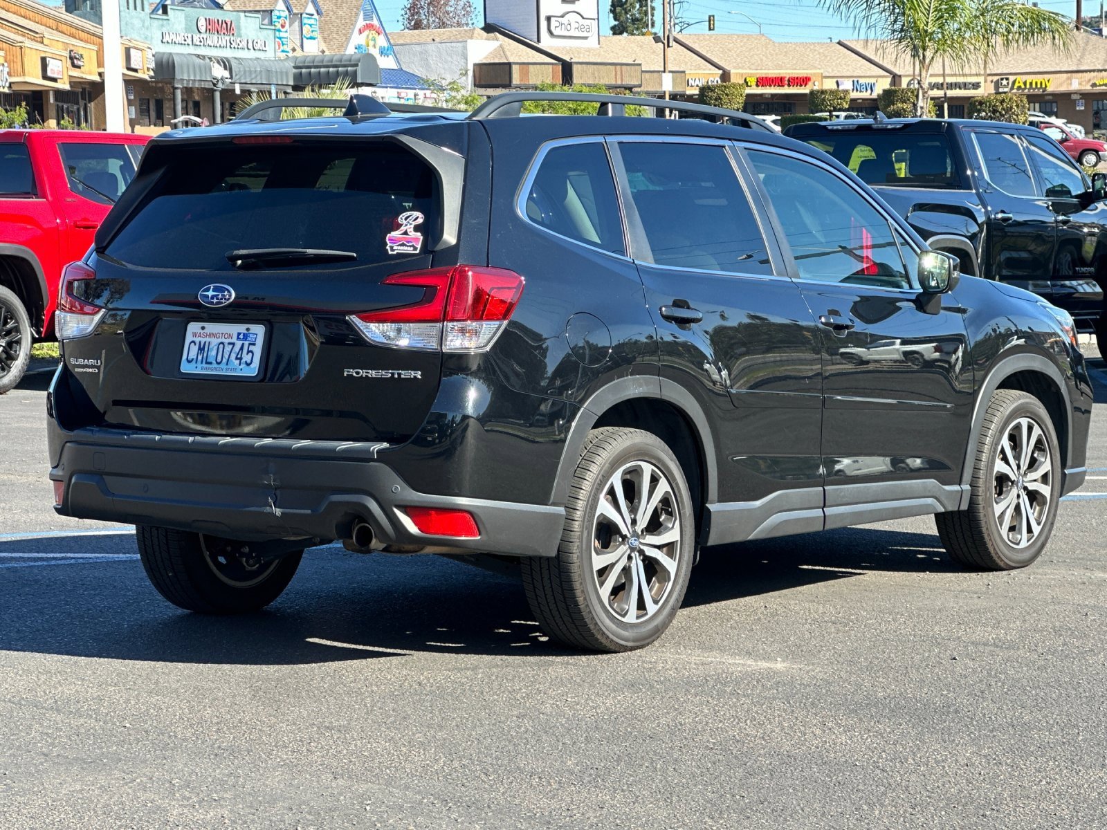 Used 2021 Subaru Forester Limited image 5