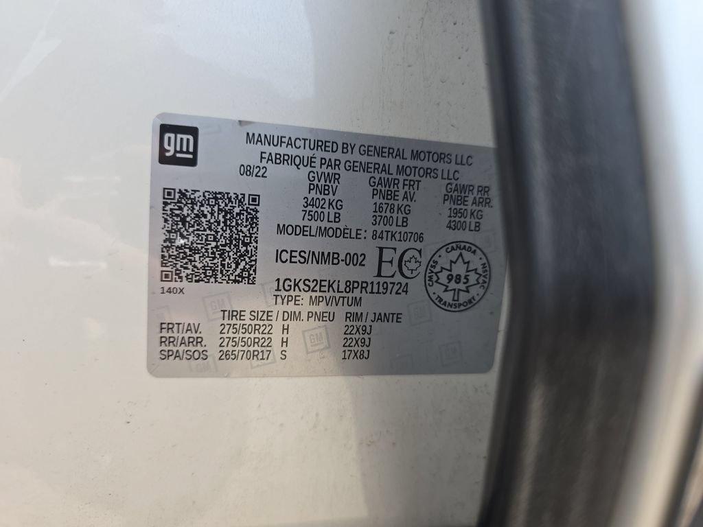 Used 2023 GMC Yukon Denali Ultimate AWD/4WD image 36