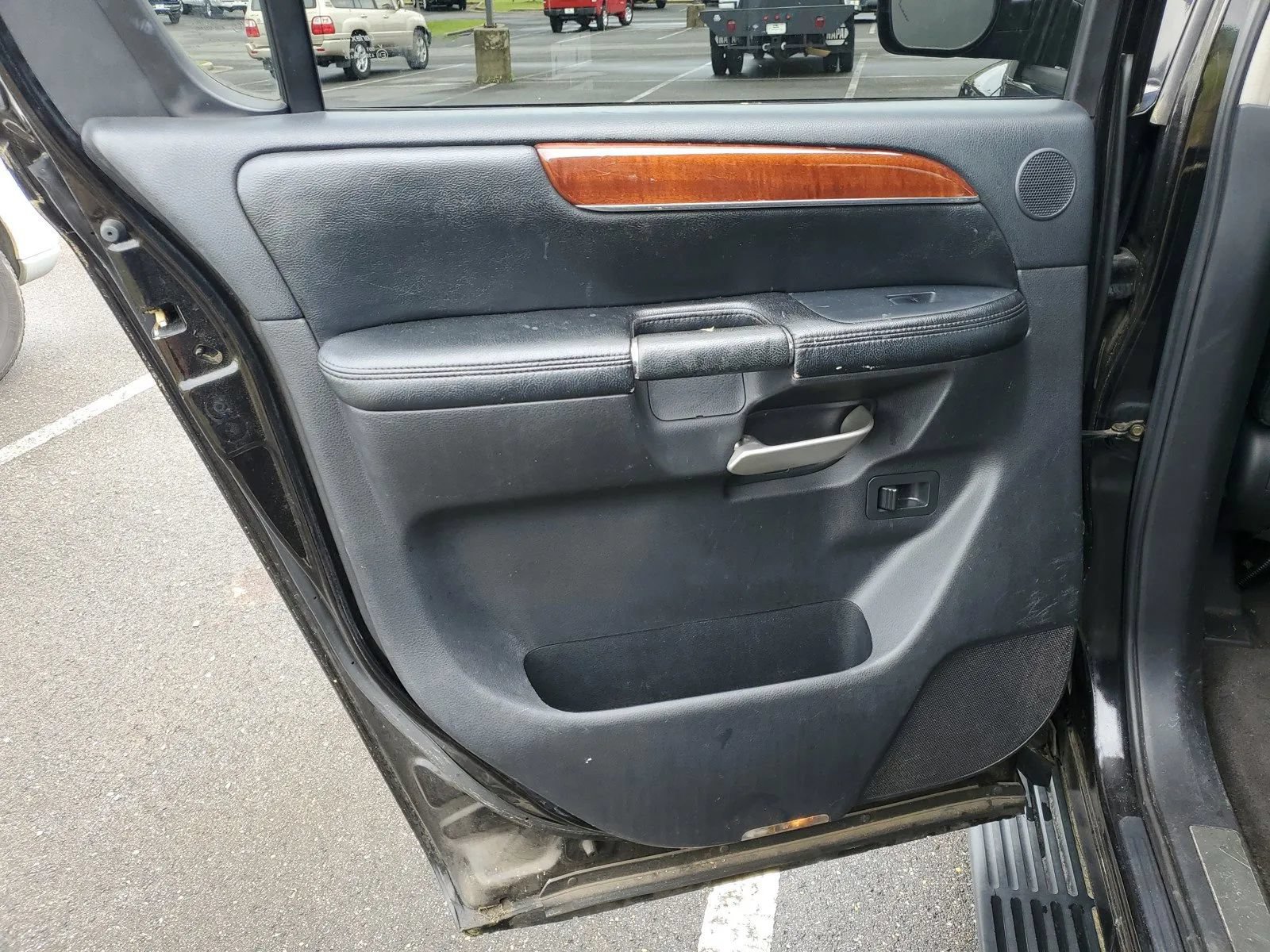 Used 2009 INFINITI QX56 2WD image 13