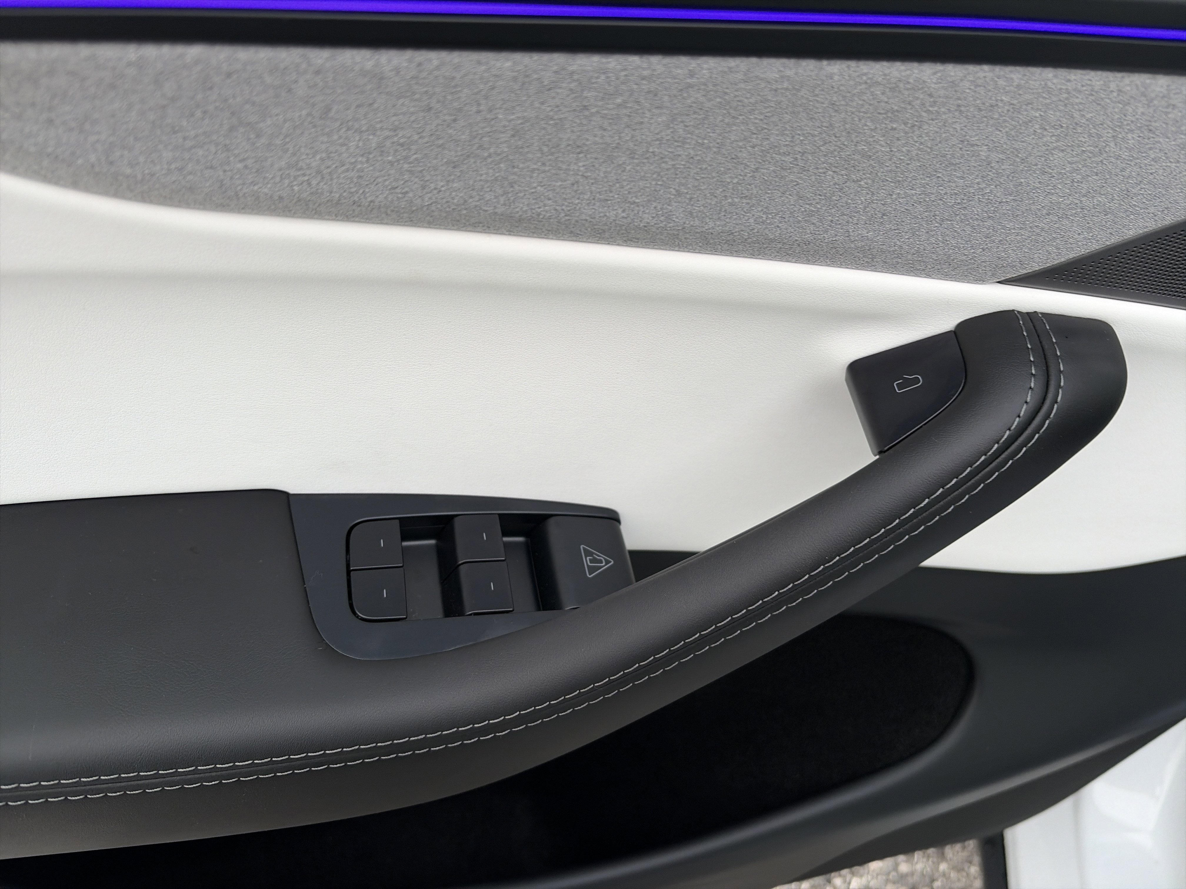 Used 2026 Tesla Model Y image 15