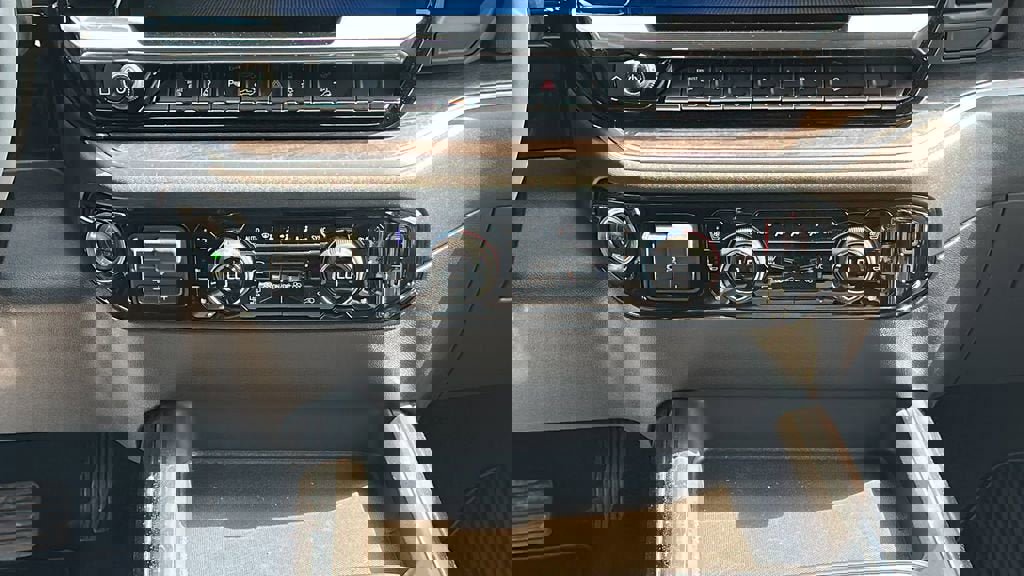 New 2026 Chevrolet Silverado 2500 LTZ w/ LTZ Plus Package image 20