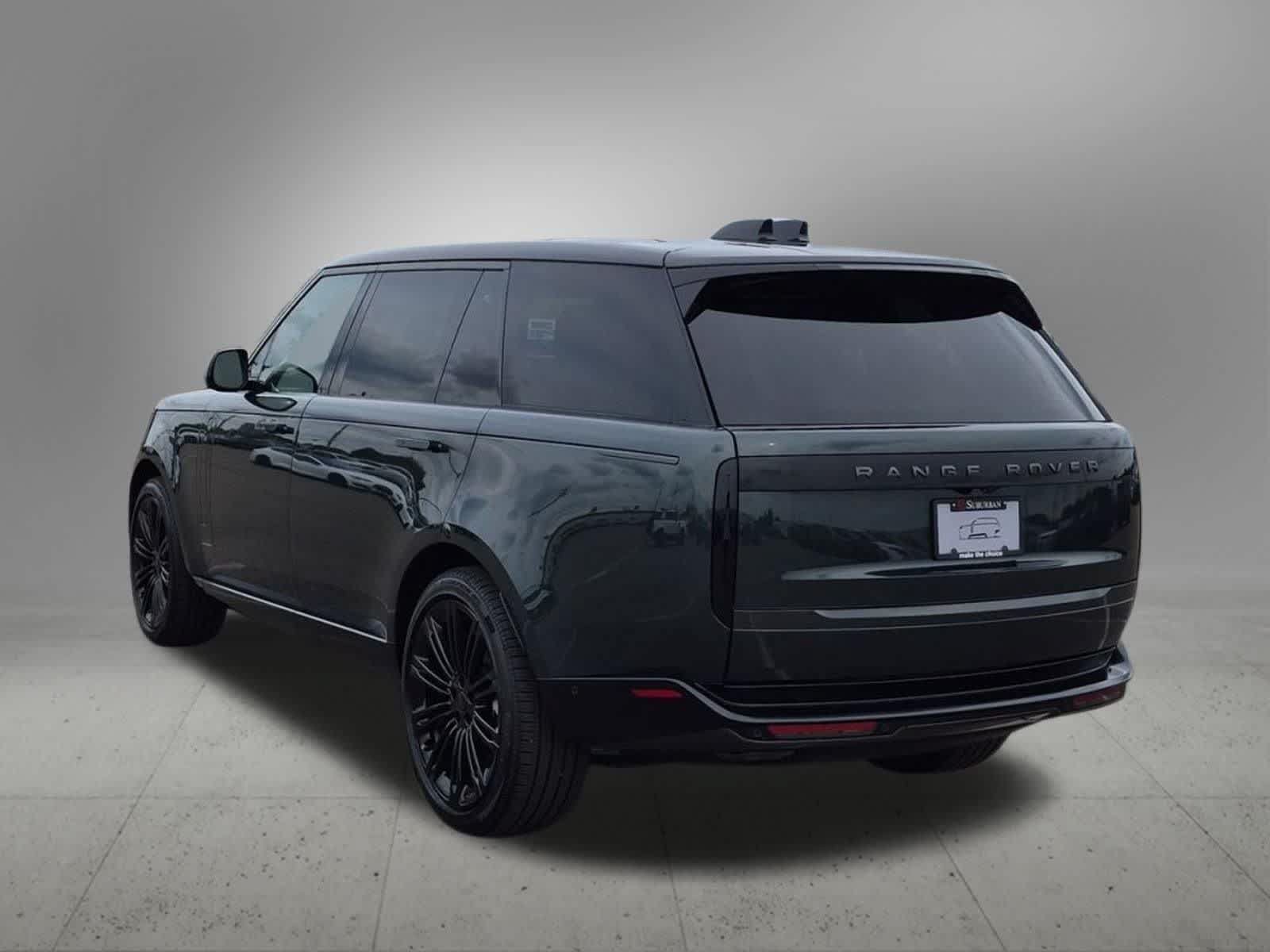 New 2026 Land Rover Range Rover Long Wheelbase SE AWD/4WD image 4