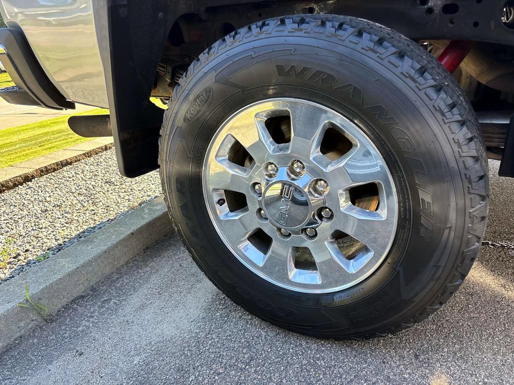 Used 2019 GMC Sierra 2500 SLE AWD/4WD image 31