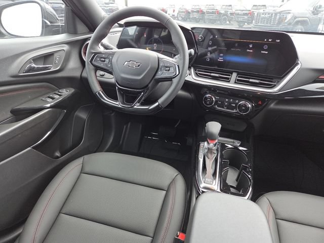 New 2026 Chevrolet Trax RS w/ Driver Confidence Package FWD image 28