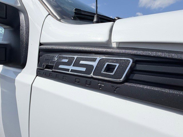 Used 2016 Ford F250 XL w/ Power Equipment Group image 22