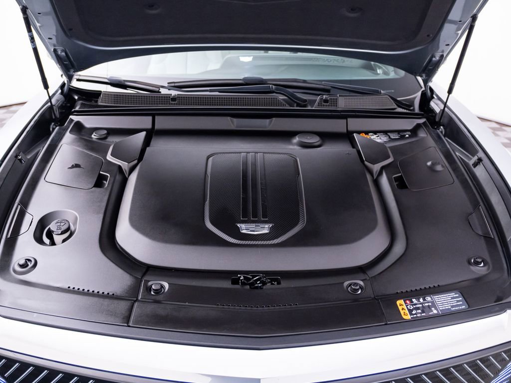 Used 2024 Cadillac Lyriq Luxury AWD/4WD image 28