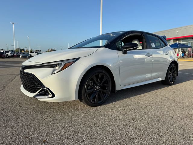 New 2026 Toyota Corolla XSE FWD video 2