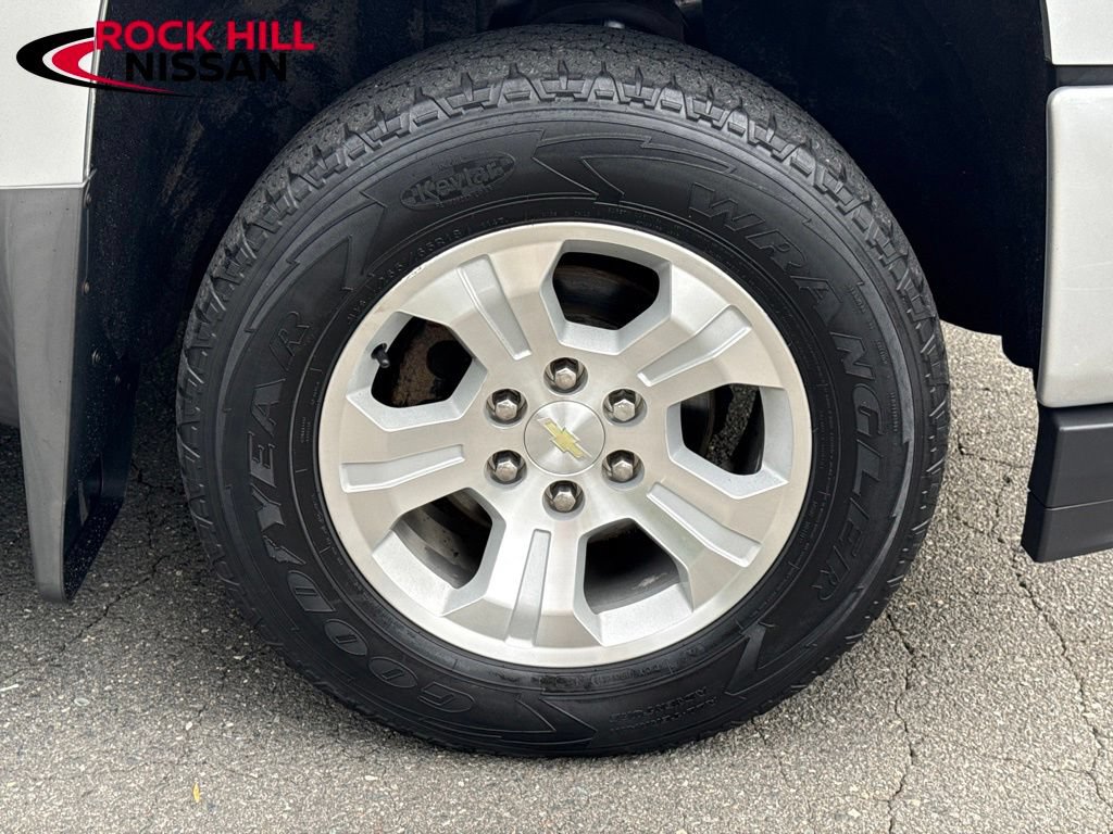 Used 2018 Chevrolet Silverado 1500 LT w/ All Star Edition AWD/4WD image 9