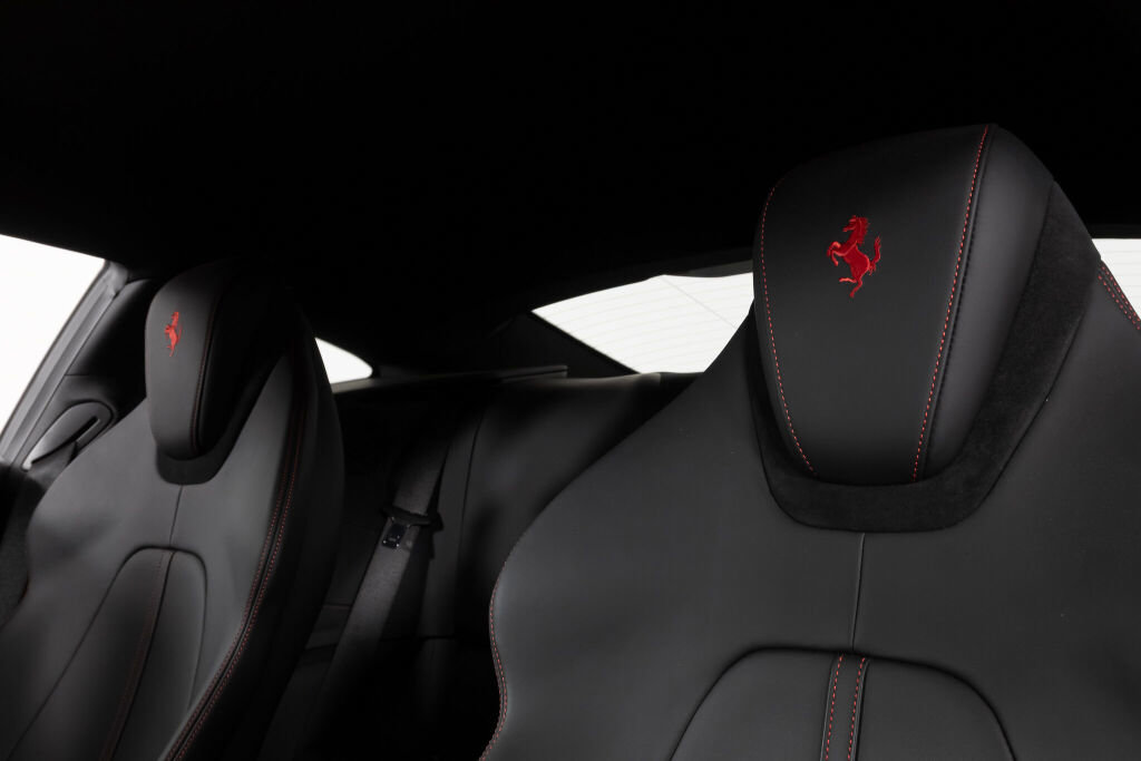Certified 2021 Ferrari Roma image 46