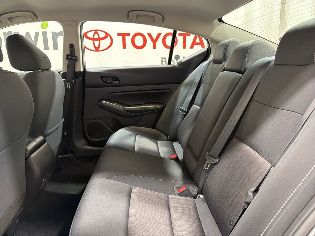 Used 2024 Nissan Altima 2.5 SV image 20