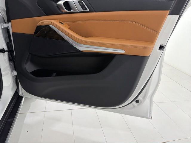 Certified 2023 BMW X5 xDrive40i w/ Premium Package image 18