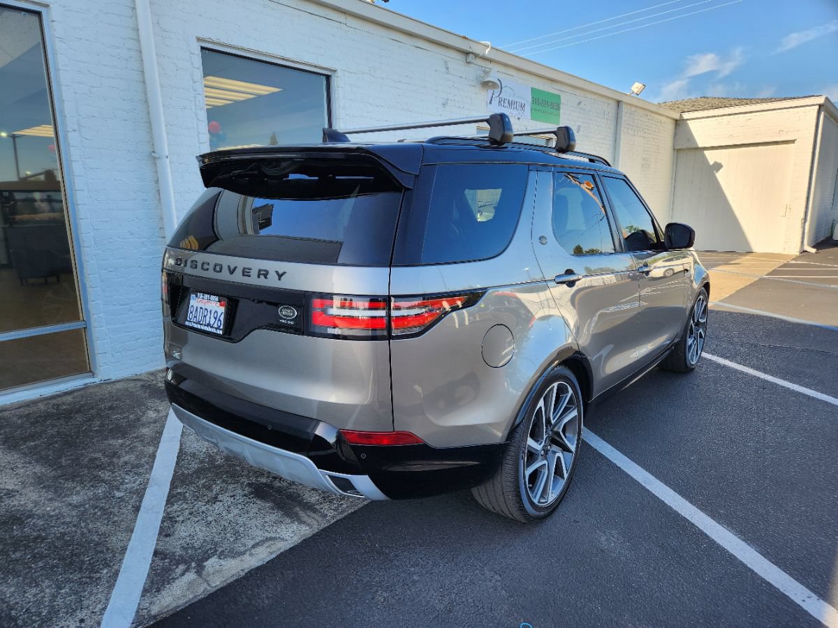 Used 2017 Land Rover Discovery HSE Luxury AWD/4WD image 5
