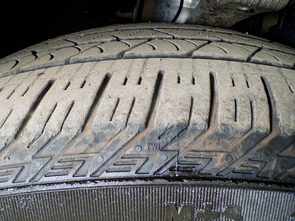 Used 2024 Tesla Model X image 31