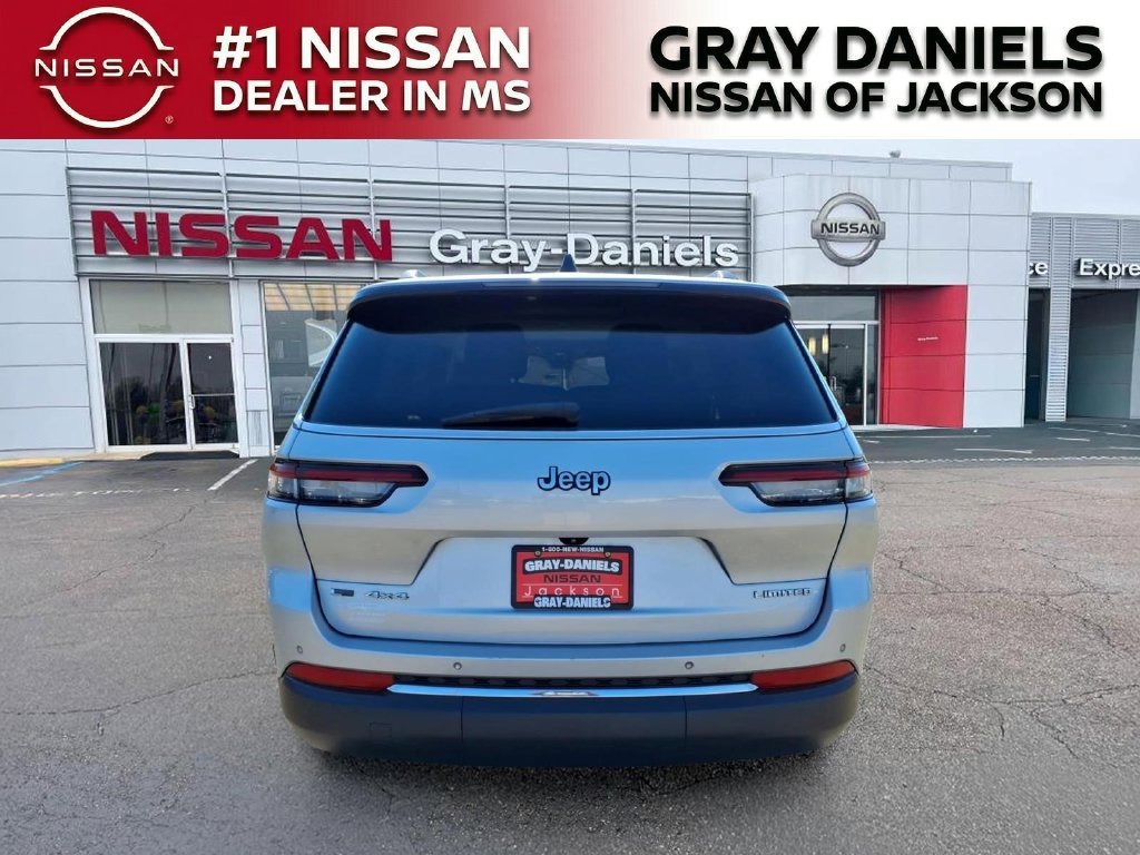 Used 2021 Jeep Grand Cherokee L Limited AWD/4WD image 6