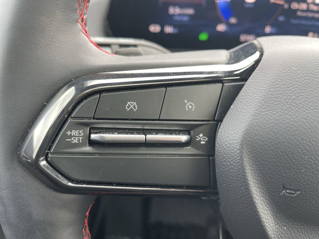 Used 2025 Chevrolet Equinox EV RS image 6