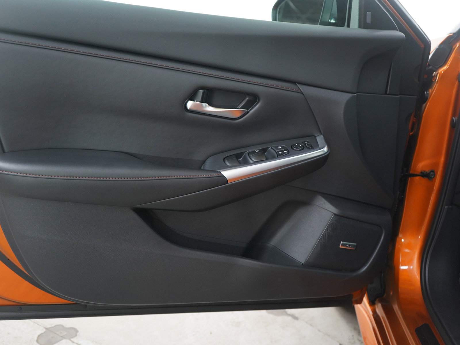 Used 2020 Nissan Sentra SR w/ Premium Package image 17