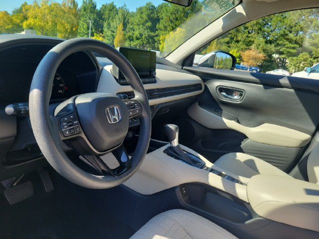 Certified 2024 Honda HR-V LX image 12