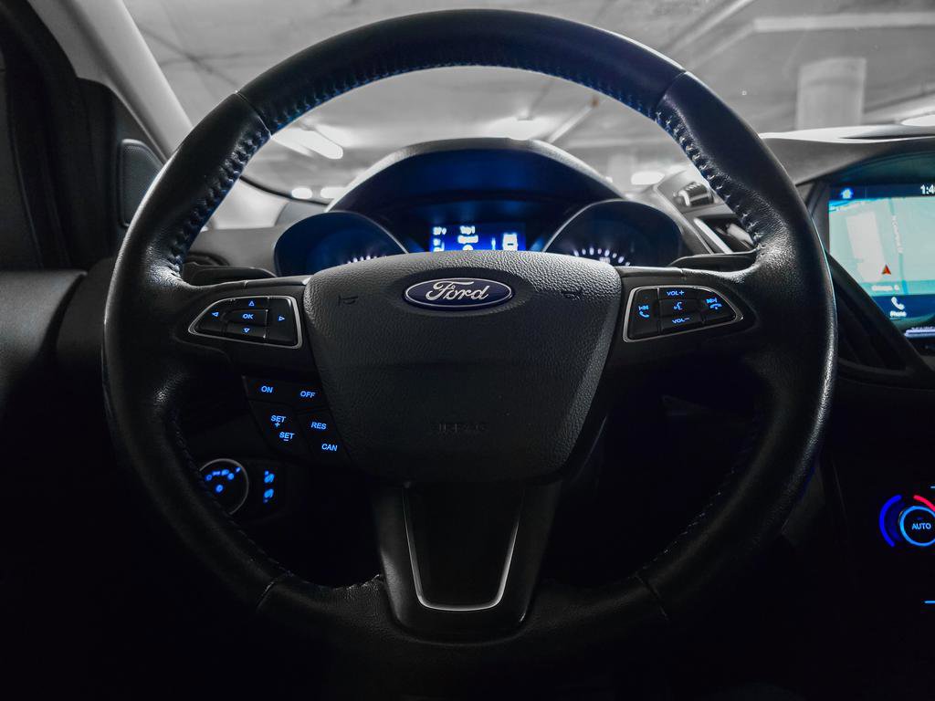 Used 2017 Ford Escape Titanium image 22