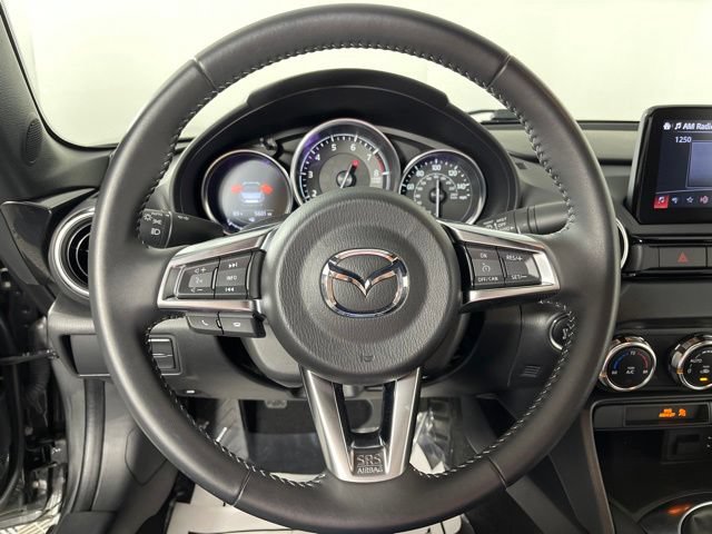 Used 2021 MAZDA MX-5 Miata Grand Touring RWD image 22
