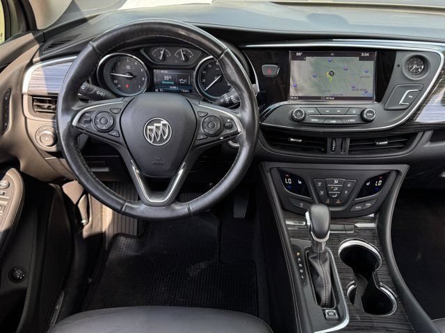 Used 2017 Buick Envision Essence FWD image 12