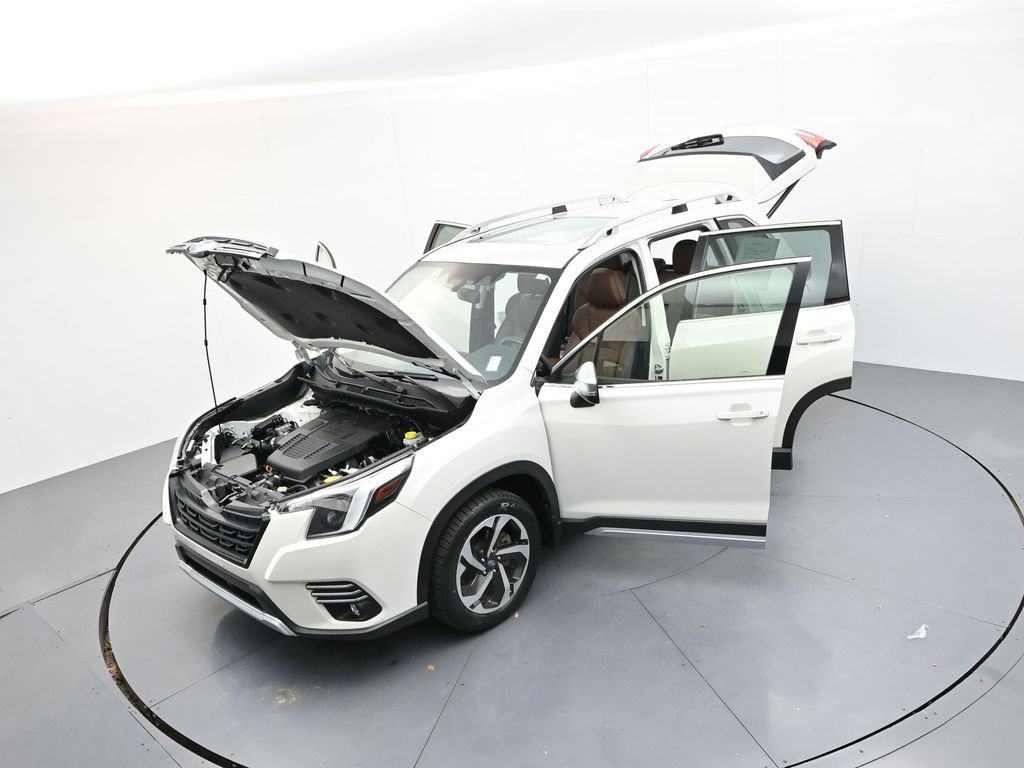 Used 2023 Subaru Forester Touring image 41