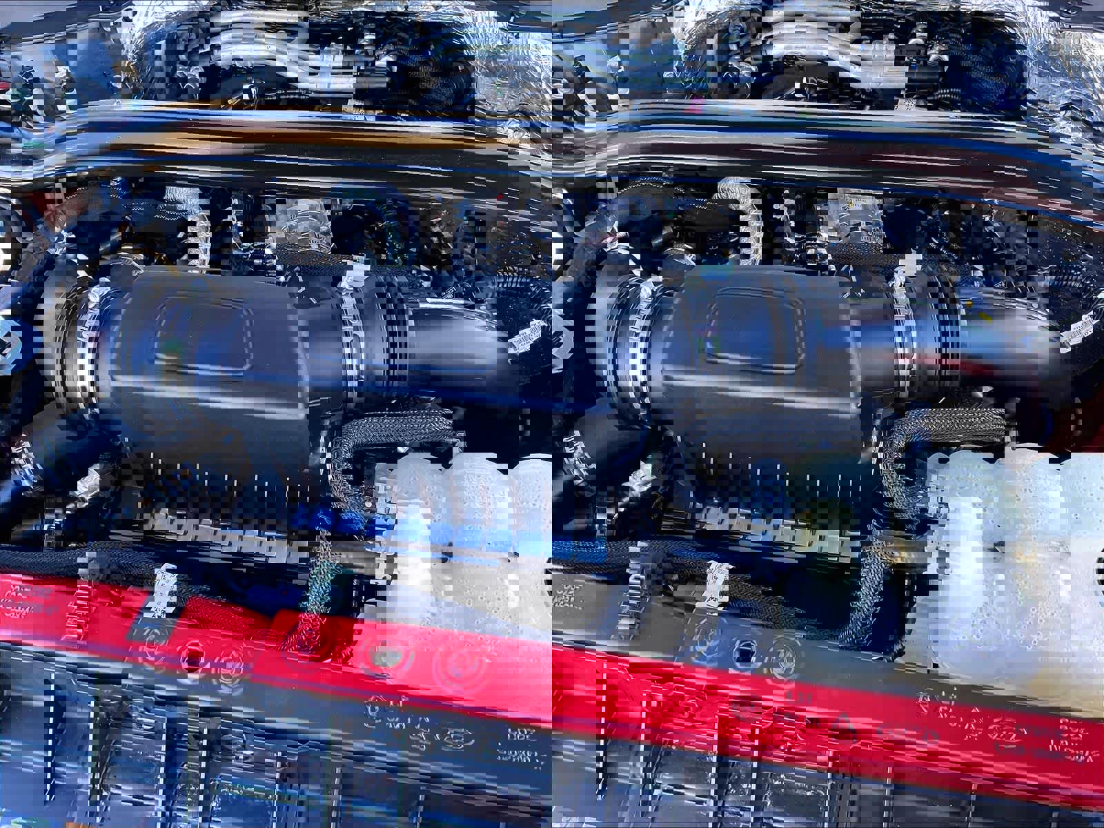 Used 2020 Ford Explorer Platinum w/ Premium Technology Package image 35