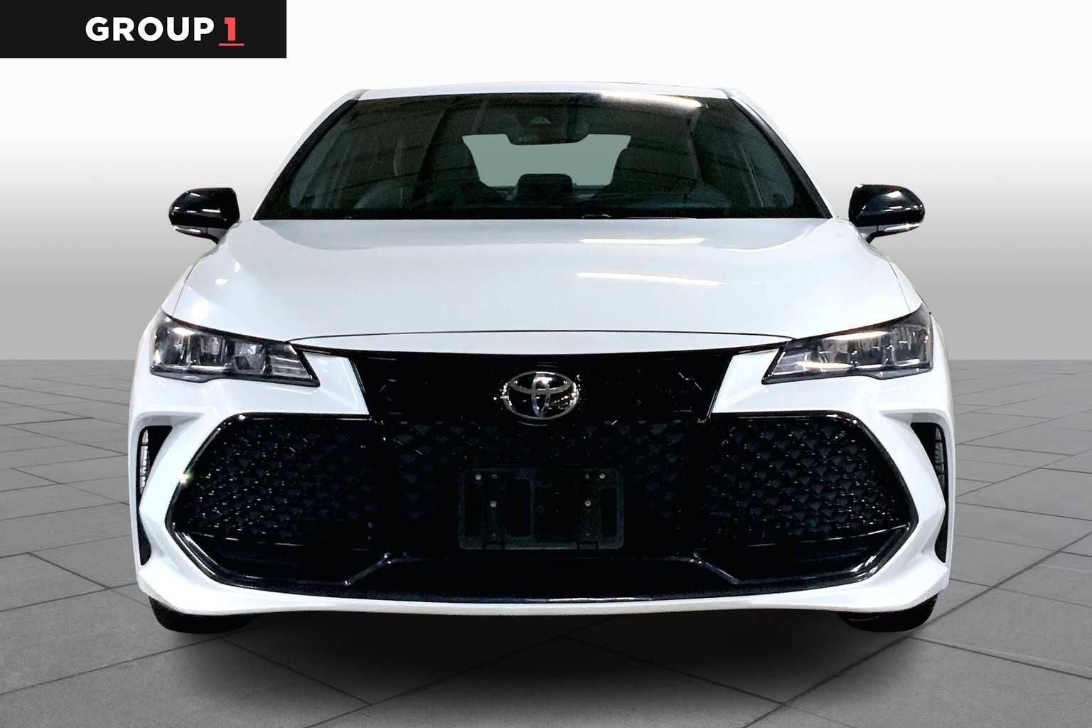 Used 2020 Toyota Avalon XSE w/ Carpet Mat Package image 3