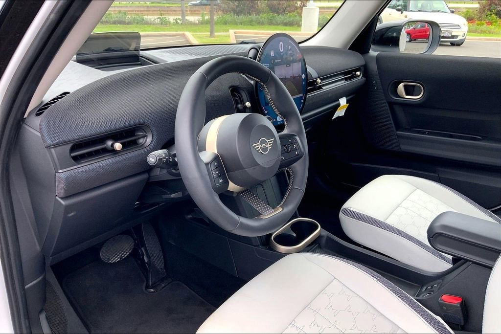 Certified 2025 MINI Cooper S image 16