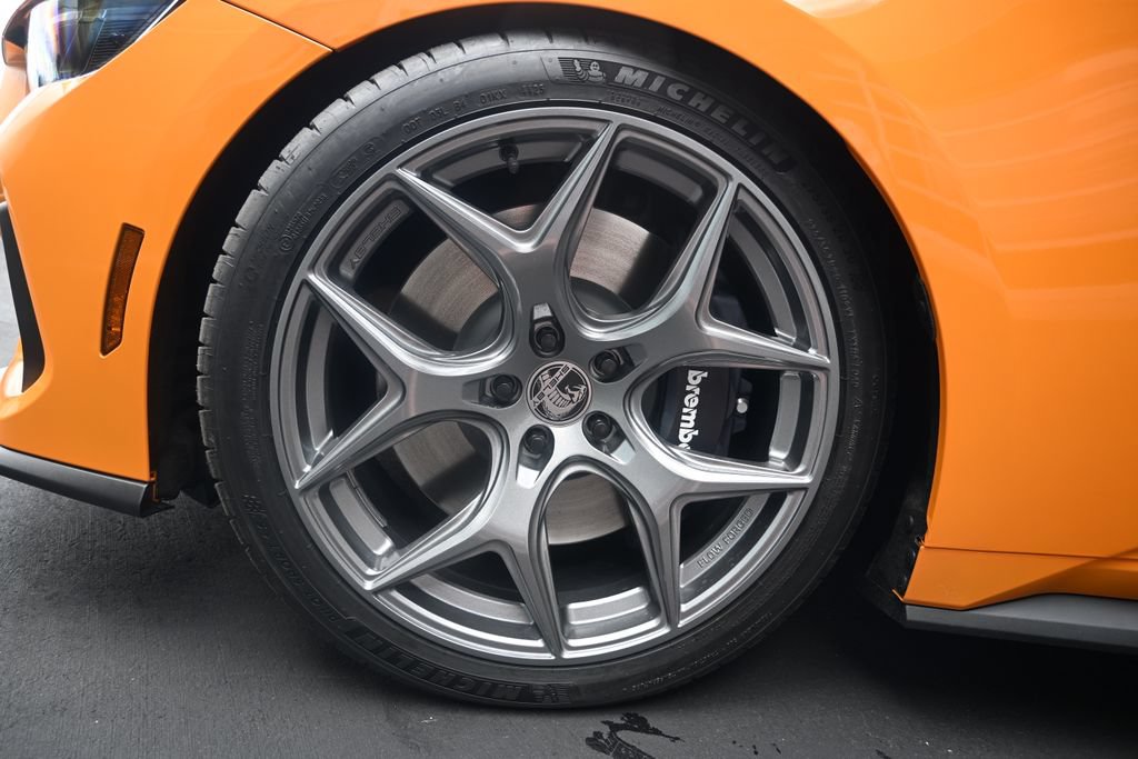 New 2026 Ford Mustang GT Premium w/ GT Performance Package RWD image 13