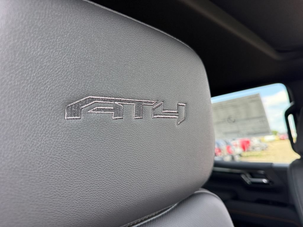 New 2026 GMC Sierra 1500 AT4 w/ AT4 Premium Package AWD/4WD image 46