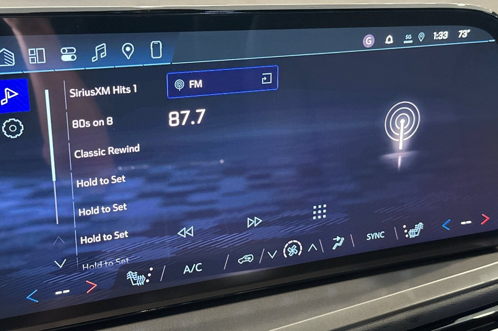 New 2026 Chevrolet Traverse LT w/ Driver Confidence Package FWD image 19