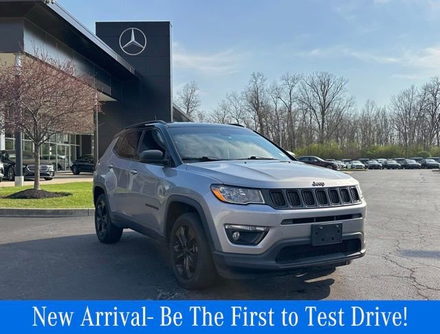 Used 2020 Jeep Compass Latitude image 1