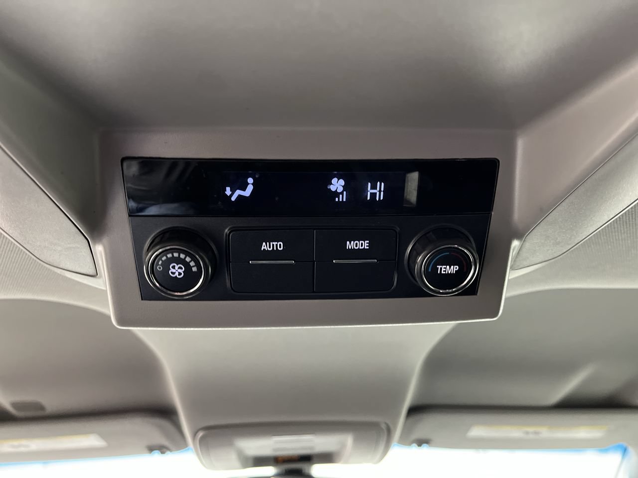 Used 2019 Chevrolet Tahoe LS AWD/4WD image 11